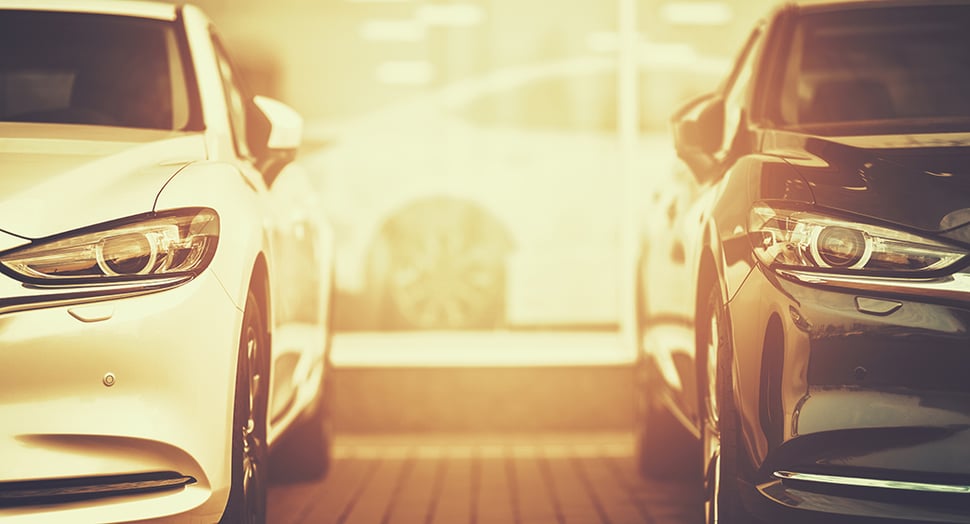 How to decide between a hybrid and an EV-1