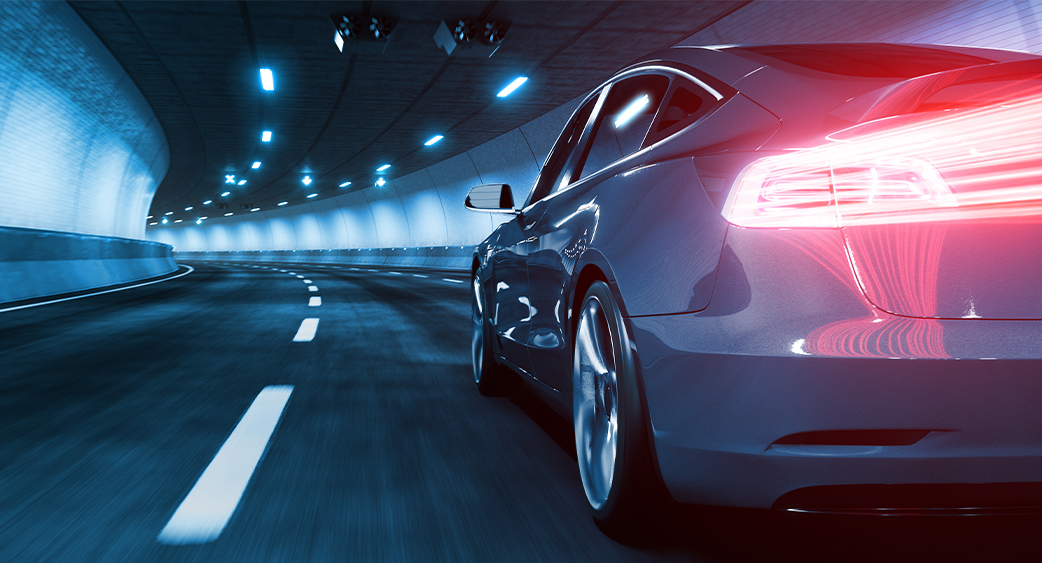 Electric Vehicle driving in tunnel